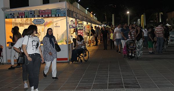 İzmir Fuarı'na büyük ilgi!