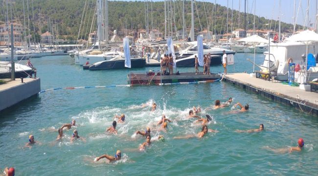 Çeşme Marina sutopu festivaline ev sahipliği yaptı