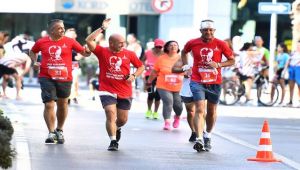 9 Eylül Yarı Maraton’u gerçekleşti