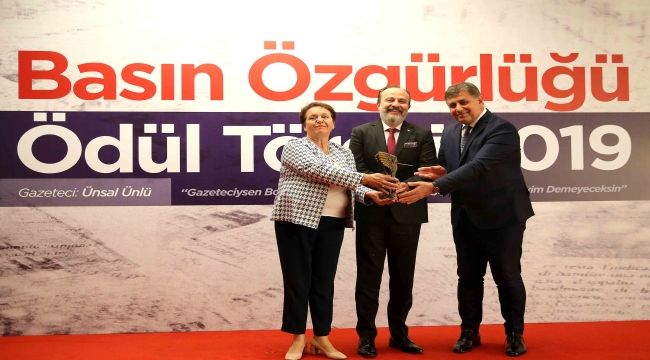 Ünlü “Bu ödül hepimizin ödülü”