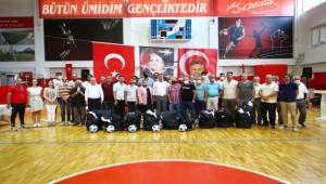 Başkan Sandal'dan Amatör Spor Kulüplerine Can Suyu