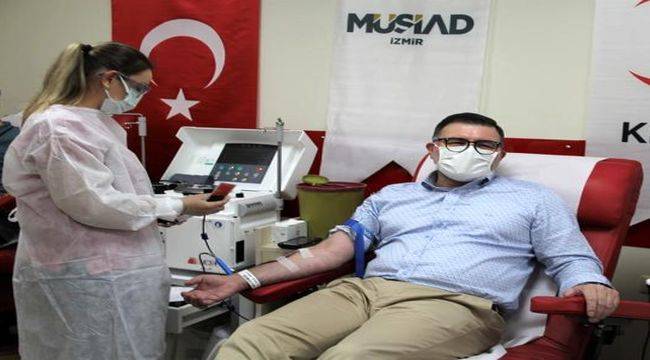 Müsiad İzmir’den Kızılay’a Kan Bağışı