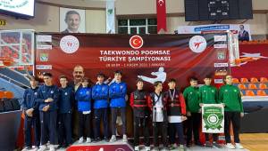 Gaziemir’in şampiyon Taekwondocuları