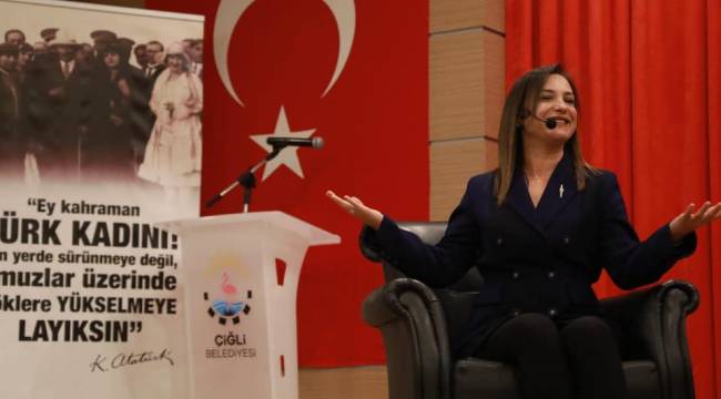 Başkan Sengel Çiğli ’De Kadının Siyasetteki Yerini Anlattı