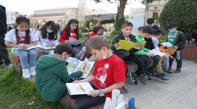 Öğrencilerden Kitap Okuma Etkinliği