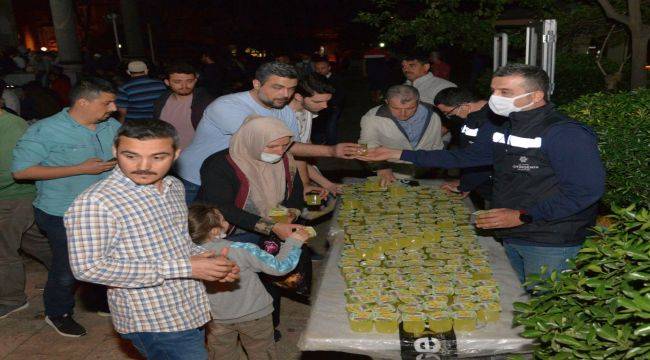 Büyükşehir Belediyesi Aydınlıları Kadir Gecesi'nde unutmadı