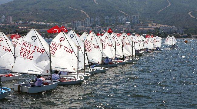 Narlıdere’de Yelkenler, Kurtuluşun Kahramanlarına Saygı İçin Açılıyor