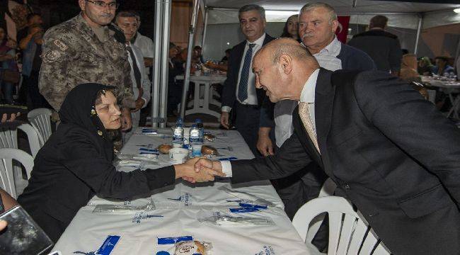 Başkan Soyer’den Şehit Polis Şimşek’in Ailesine Taziye 