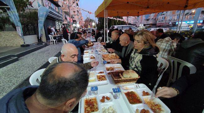 Bucalılar Ramazan Ayının İlk İftarını Birlikte Yaptı