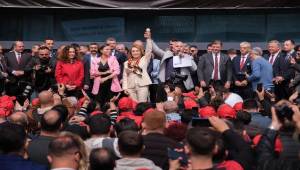 CHP’li Mutlu'dan Halk Günü sözü: Sorunları birebir dinleyeceğiz