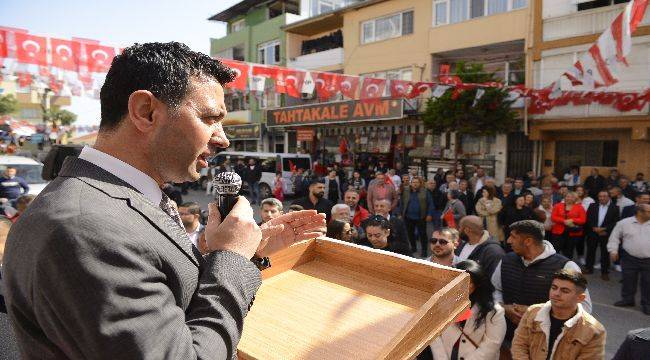 CHP’li Önal, “Bayraklı sahile hasret kalmayacak”