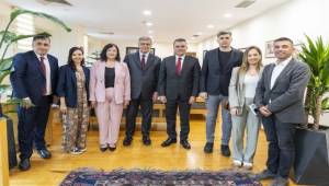  İzmir ve Larissa arasında iklim nötr ve akıllı şehir iş birliği Tugay: En önemlisi dostluk
