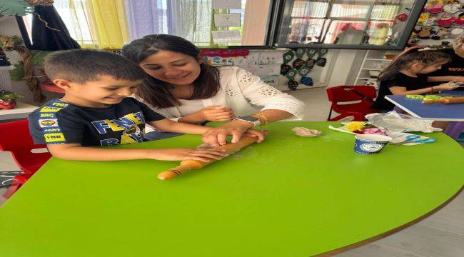 Yuvamız İzmir’de anneleri mutlu eden etkinlikler