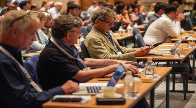 Başkan Tugay İzmir'in Ev Sahipliği Yaptığı Uluslararası Organizasyonda Konuştu