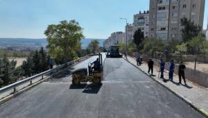Buca'da tarihi asfalt yatırımı