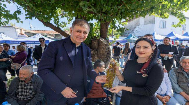 “İzmir Büyükşehir Belediye Başkanınız sizi asla yalnız bırakmayacak”
