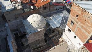 Tarihi hamam günümüzle buluşuyor