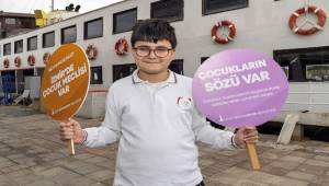 İzmir'de çocukların sesi var