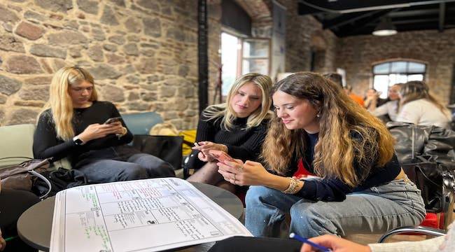 Kadınlar dijitalde artık daha güçlü