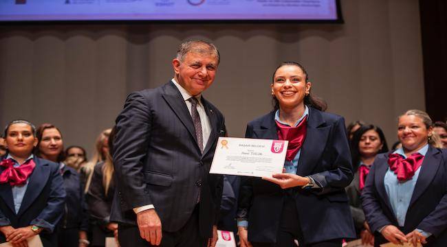 Tugay: Eşitliği bir hedef değil, bir yönetim biçimi olarak görüyoruz