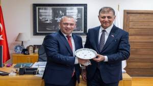 Başkonsolostan İzmir'e övgü