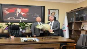 Başkan adayından anlamlı bağış