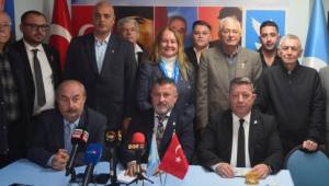 DSP İzmir İl Başkanı Kocabıyık'tan CHP'li belediyelere 