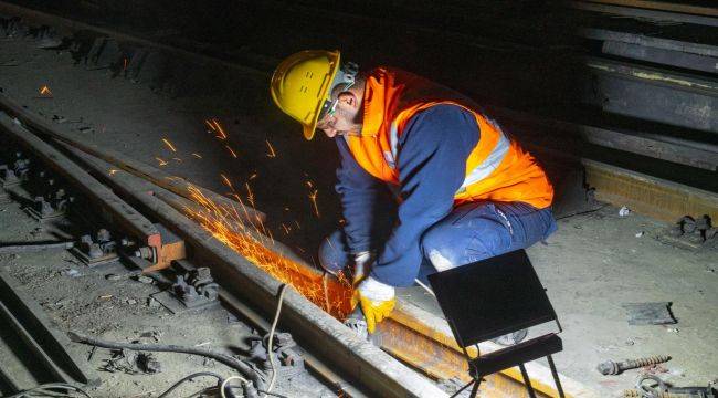 İzmir Metrosu’nda güvenlik için yoğun mesai