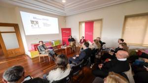 Kent konuşuyor, İzmir dinliyor