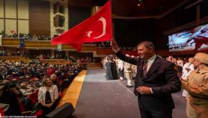 “Uyan Memet” Çanakkale ruhunu sahneye taşıdı