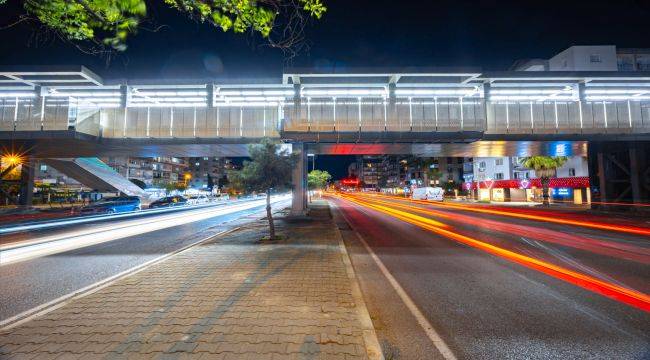 Yeni Girne Yaya Üst Geçidi hizmete açıldı