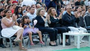 Büyükşehir’den çocuklara yıl sonu şenliği 